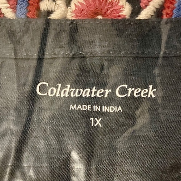 NEW, Coldwater Creek Women's Embroidered Front Patterned Design Tunic - Picture 4 of 6